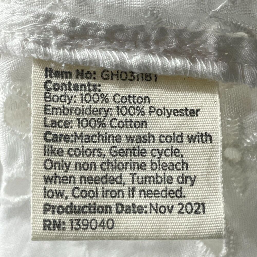 Good Hart White Eyelet Lace Ruffle Top Boho Cottagecore NWT Small - Picture 9 of 10